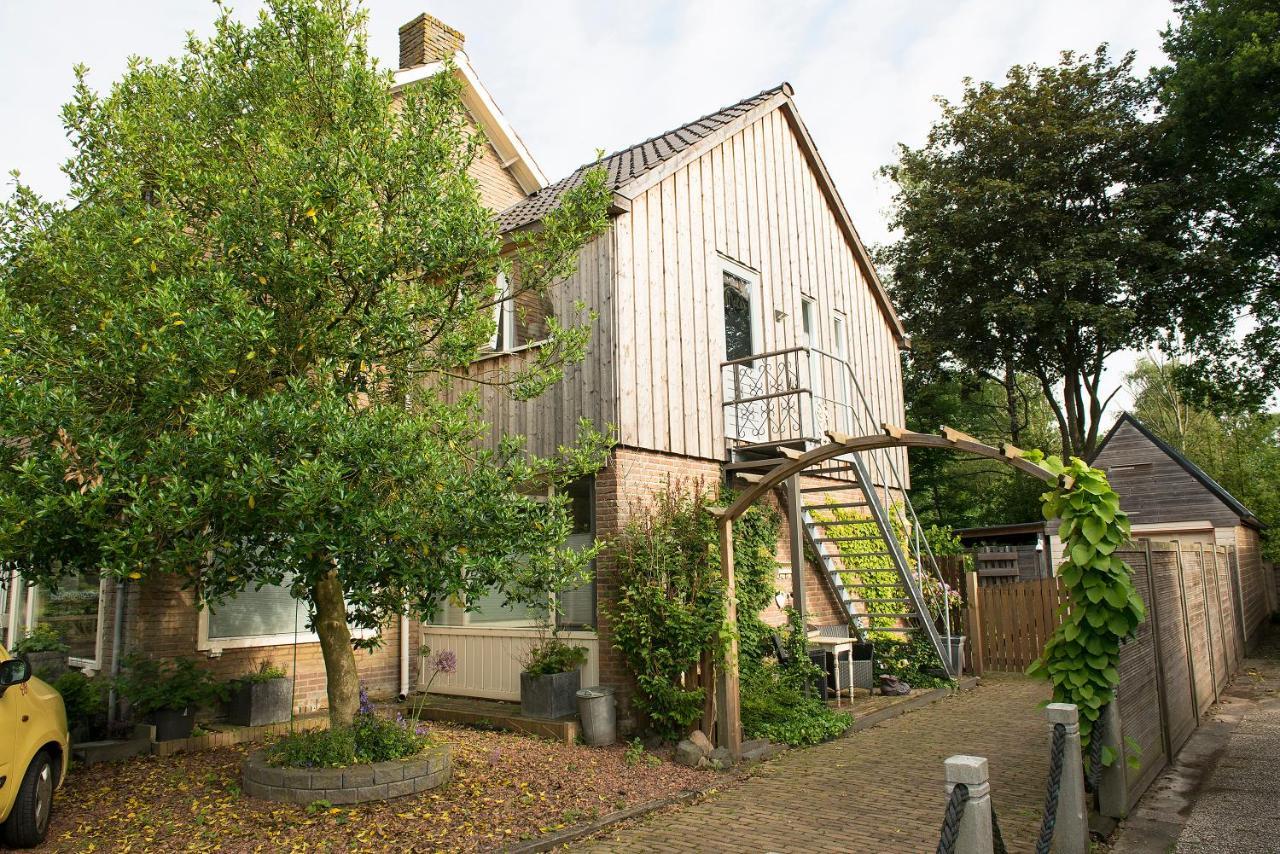 Studio Stee Van Ypey Bed and Breakfast Tytsjerk Exterior foto